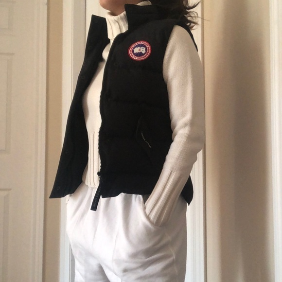 Navy Canada goose freestyle vest - Picture 4 of 11